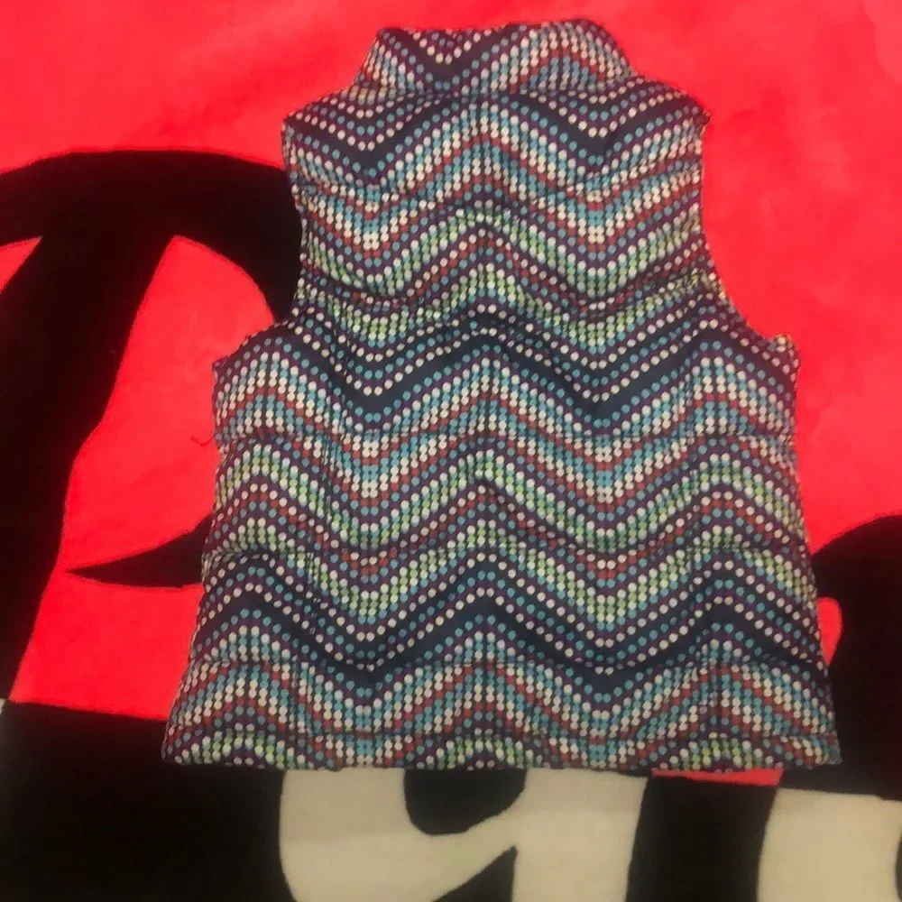 OLD NAVY PUFFY VEST SIZE 5